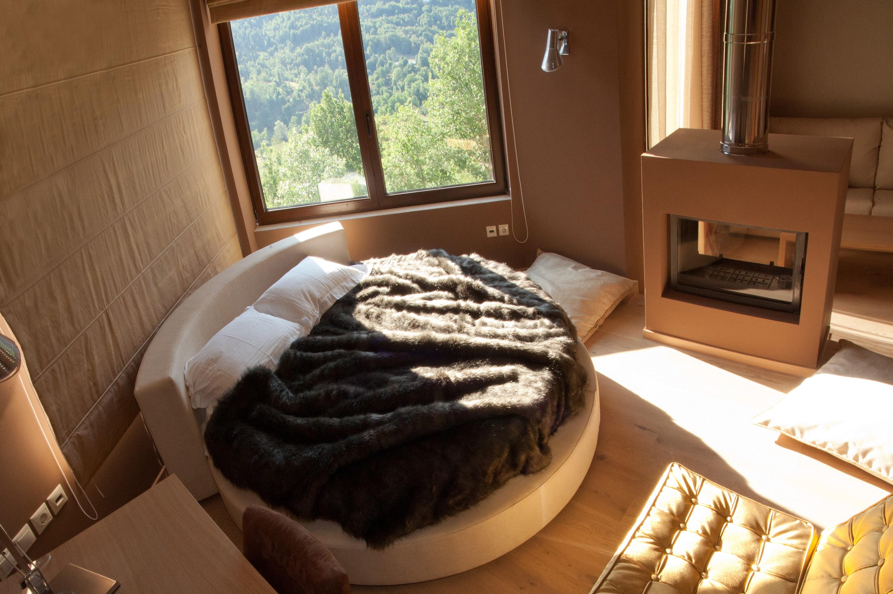 Forest Suites Boutique Hotel Mega Chorio Exterior photo